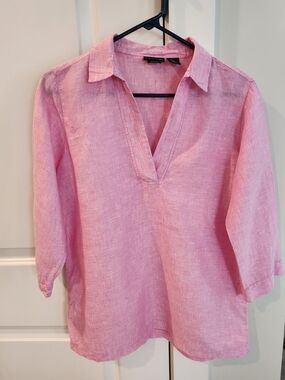 Tahari Linen V-Neck Tunic Top